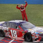 Kyle Busch wins Overton's 400 at Chicagoland