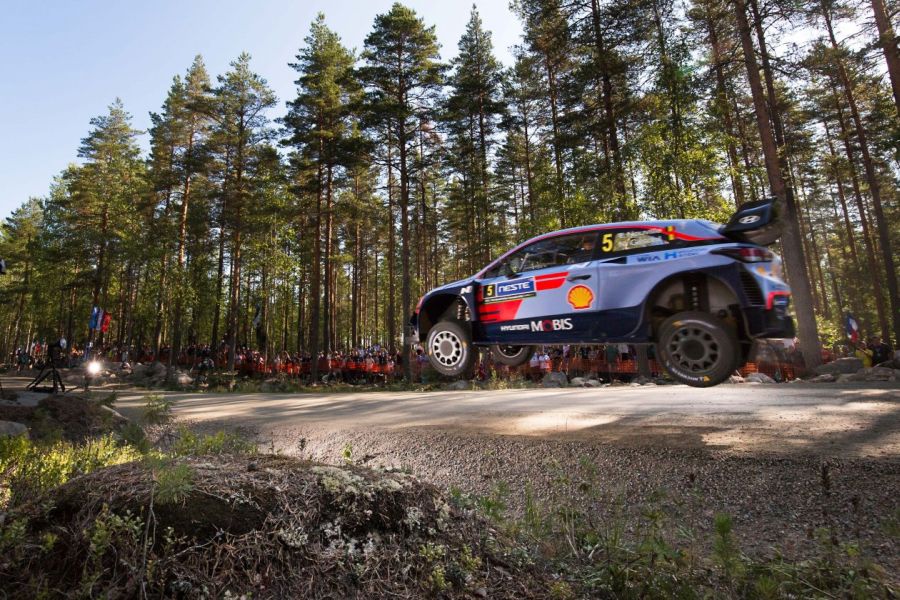 Rally Finland Thierry Neuville 