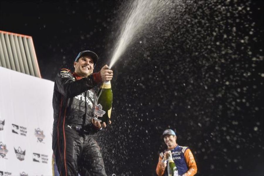 Will Power wins at Gateway Motorsports Park