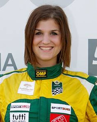 Szilvia Bujdoso