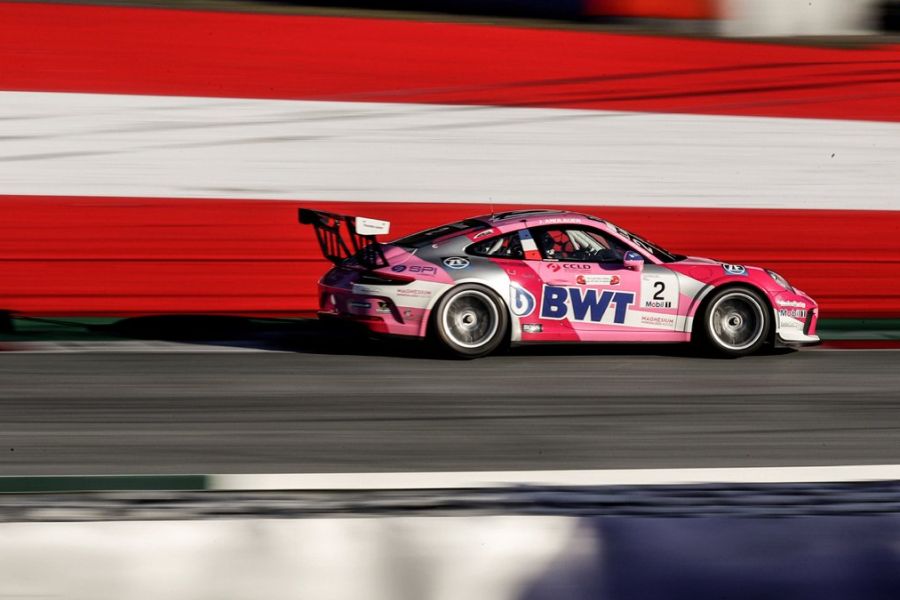 Julien Andlauer in the #2 Porsche 911 GT3 Cup