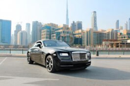 Should You Rent a Rolls Royce Series in Dubai?