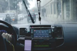 Why You Should Invest In A Magnetic Car Phone Mount