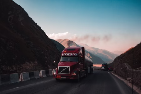 volvo semi truck