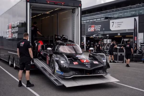 motorsport logistics